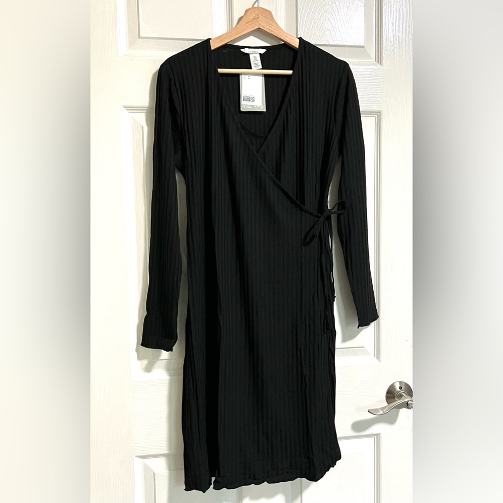 💕H&M Black ribbed maternity dress